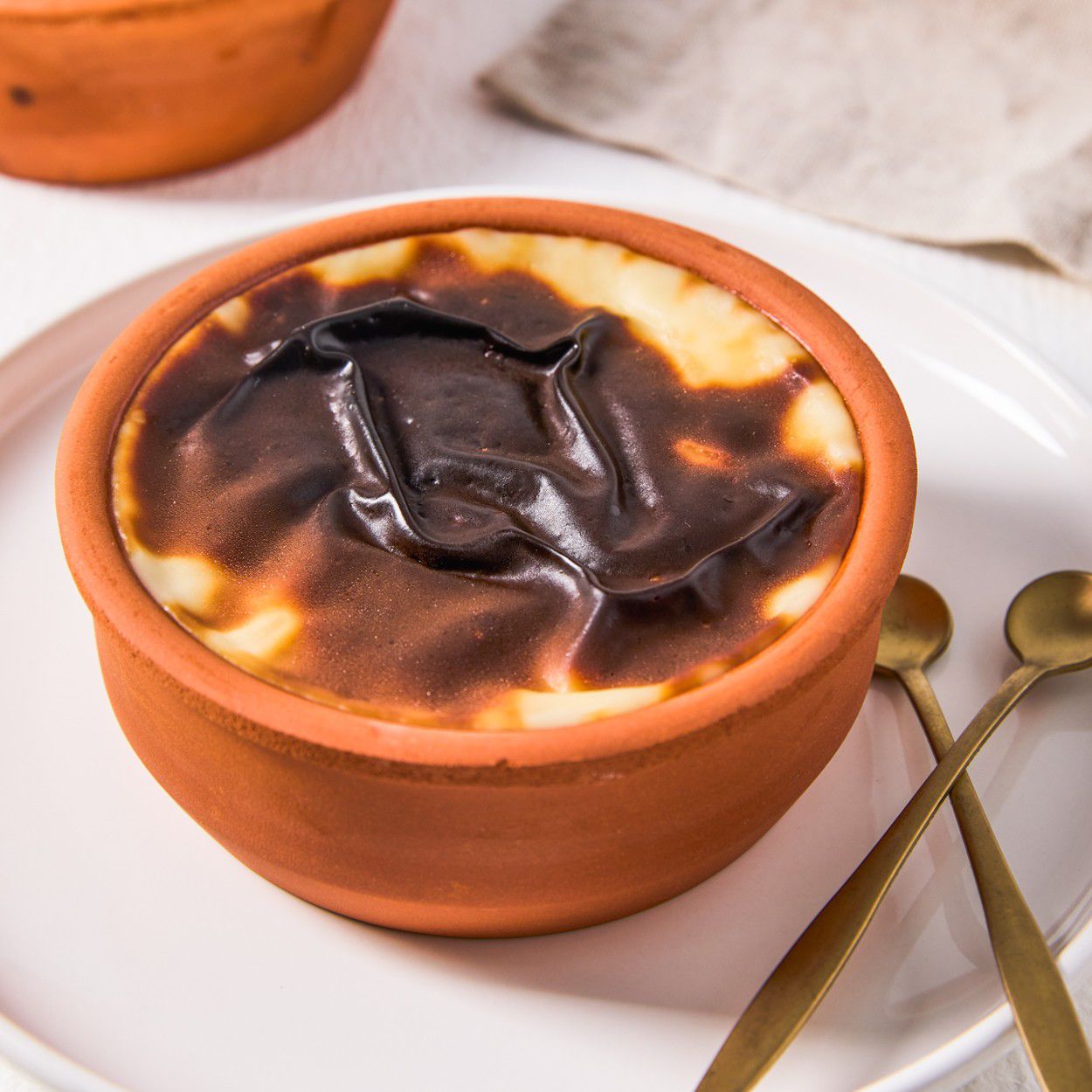 Sutlu Sutlach (Sütlü Sütlaç)